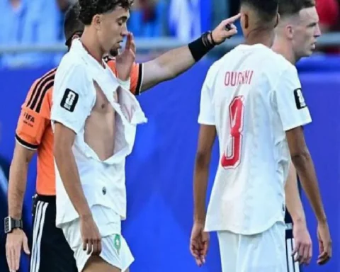 why-do-some-world-cup-shirts-keep-tearing-during-matches-k9HuxHPq.webp