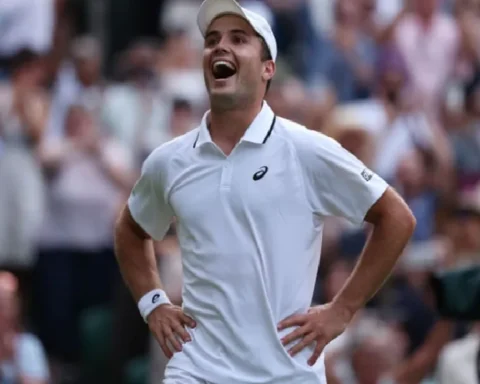 arthur-fery-the-wimbledon-wildcard-carrying-britains-hopes-rpn7iwul.webp