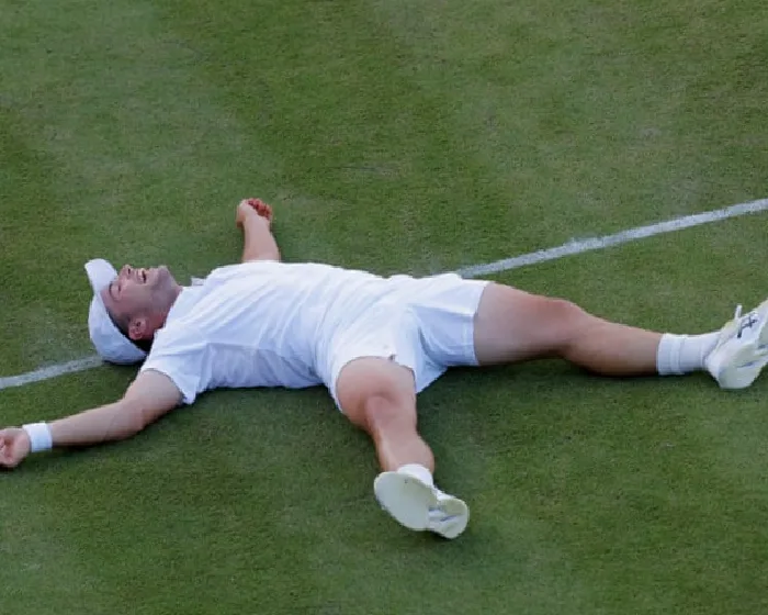 british-wildcard-arthur-fery-fights-back-to-beat-zizou-bergs-in-wimbledon-epic-CLjjXQ1W.webp