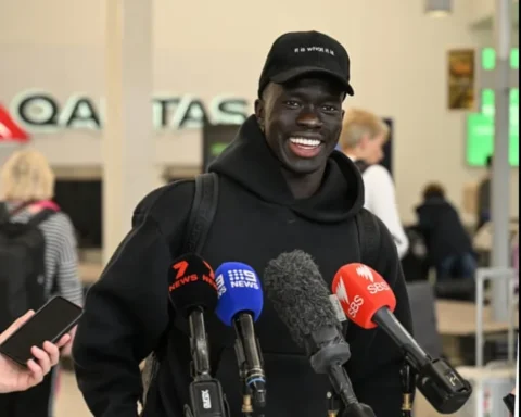 bullshit-socceroo-awer-mabil-hits-out-at-pauline-hansons-monoculture-claim-gU9YLKqR.webp