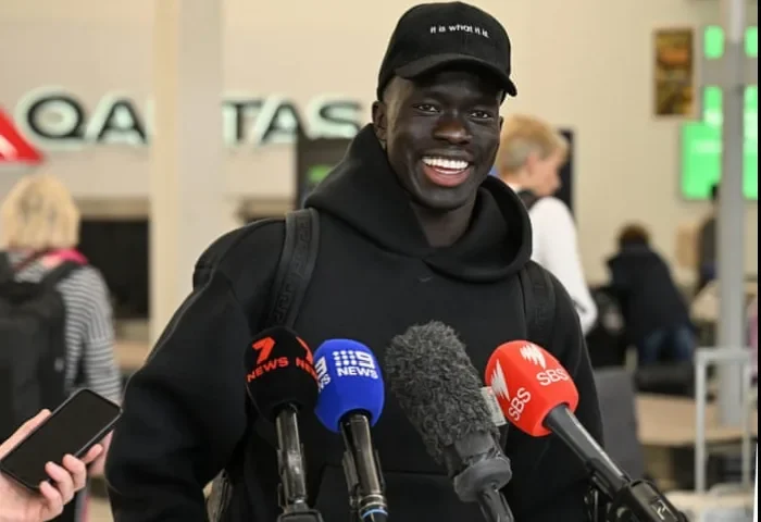 bullshit-socceroo-awer-mabil-hits-out-at-pauline-hansons-monoculture-claim-gU9YLKqR.webp