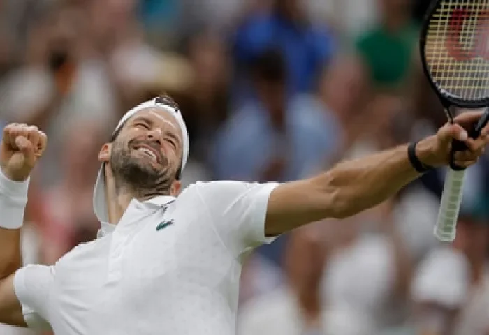 dimitrov-so-happy-to-hold-off-berrettini-fightback-in-cathartic-wimbledon-win-UGrEWWFB.webp