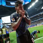 enzo-fern-ndez-shows-real-quality-for-argentina-but-chelsea-future-is-up-in-the-LL5OZPGO.webp
