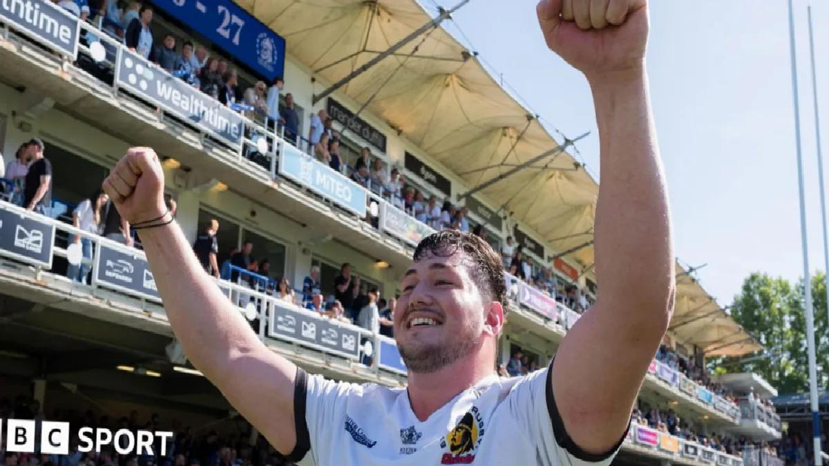 exeter-prop-tchumbadze-signs-deal-extension-Ex62DW6E.webp