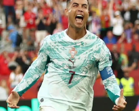 football-daily-time-waits-for-no-man-nor-cristiano-ronaldos-football-legacy-ei3mgB5V.webp