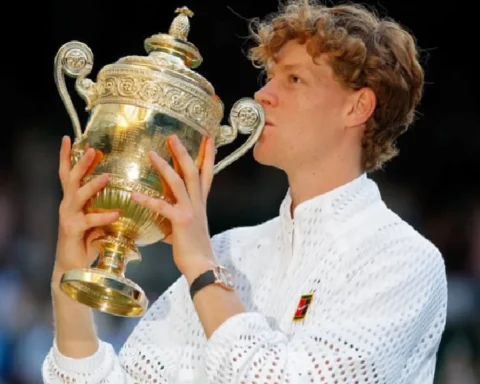jannik-sinner-powers-past-alexander-zverev-in-four-sets-to-retain-wimbledon-title-RSDF6yWE.webp