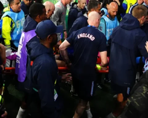 jordan-henderson-out-of-world-cup-with-broken-wrist-sustained-in-post-match-celebrations-LaSbRqrK.webp