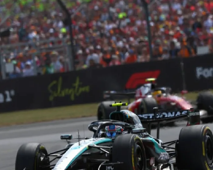 kimi-antonelli-denies-lewis-hamilton-in-action-packed-british-gp-sprint-race-37yJyzXi.webp