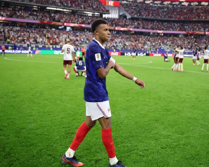 kylian-mbapp-feels-sands-of-time-shifting-as-france-suffer-fresh-world-cup-angst-9vjgs9ZO.webp