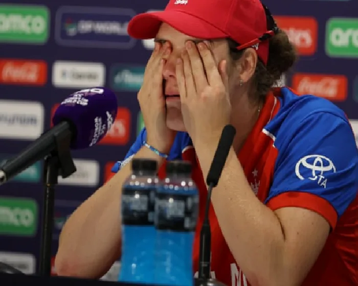 nat-sciver-brunt-hopes-world-cup-career-is-not-over-after-england-heartbreak-ZwDBhL4q.webp