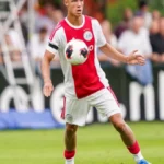 newcastle-close-in-on-signing-ajax-generational-talent-sean-steur-for-23m-WJXPPq5f.webp