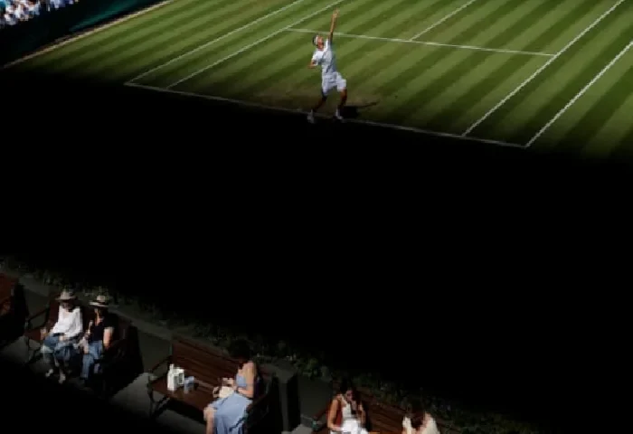 serves-strawberries-and-shadows-tom-jenkins-best-shots-of-wimbledon-2026-in-pictures-rvIRTX4n.webp