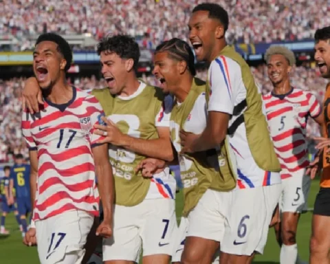 steely-usa-overcome-bosnia-and-herzegovina-and-controversial-red-to-reach-world-cup-last-VgjAzZHR.webp