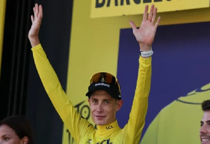 tour-de-france-2026-jonas-vingegaard-in-yellow-after-barcelona-team-time-trial-ulsPPWZ1.webp