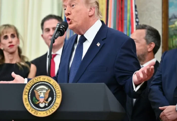 trump-confirms-he-asked-infantino-for-review-of-folarin-balogun-red-card-kqQQ69uy.webp