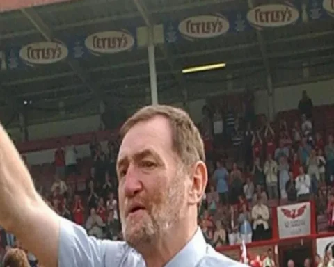 welsh-sports-hall-of-fame-to-honour-rugby-great-gravell-fghnhaTf.webp