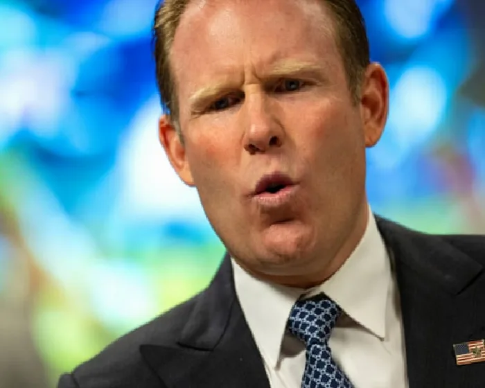 white-houses-world-cup-head-defends-trump-lobbying-fifa-over-red-card-w9NUqtN8.webp
